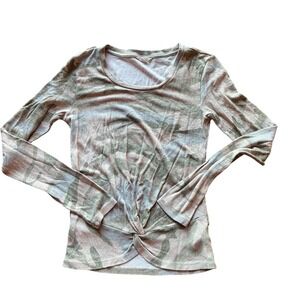 Aeropostale‎ Camouflage Twist Front Long Sleeve Shirt Top Womens M